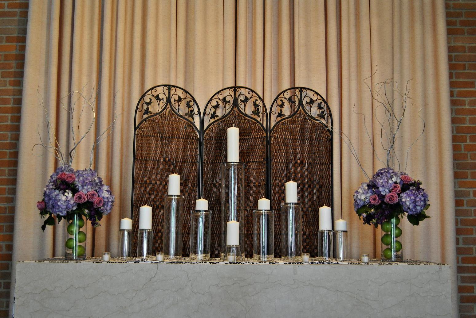 Altar arrangements of purple