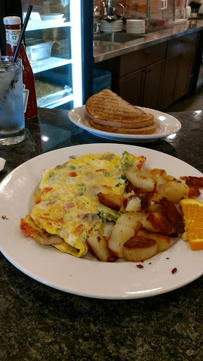 Breakfast Restaurant «Iron Town Diner», reviews and photos, 325 Main St, Saugus, MA 01906, USA