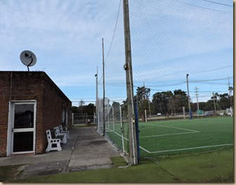 COLOCACION DE REDES EN LA CANCHA FUTBOL 5