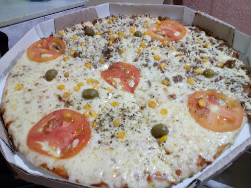 GK Pizzas Delivery, R. Raimundo Florêncio, 178 - Lagoinha, Horizonte - CE, 62880-000, Brasil, Pizzaria, estado Ceara