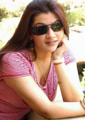 Aarthi Agarwal Photos