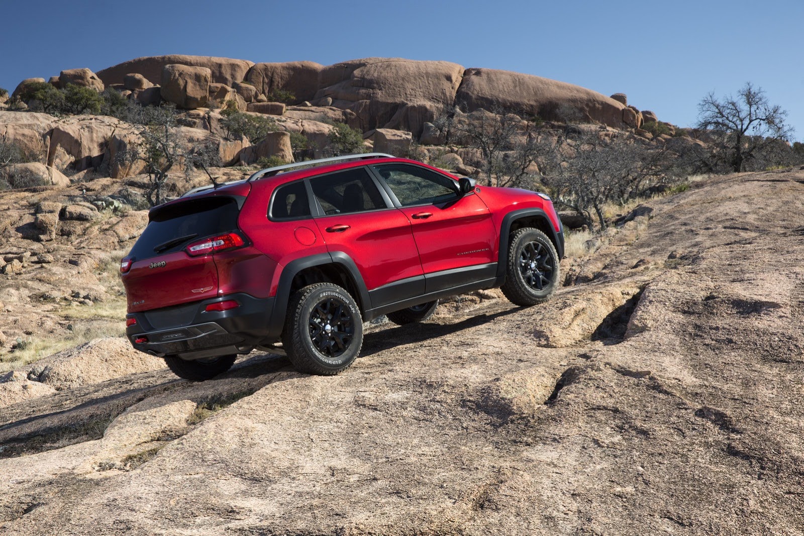 [2014-Jeep-Cherokee-NY66%255B2%255D.jpg]