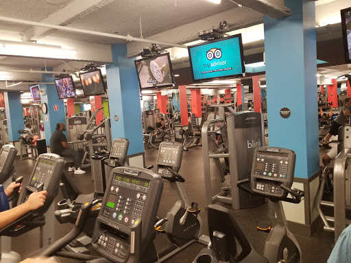 Gym «Blink Fitness Yonkers», reviews and photos, 8000 Mall Walk, Yonkers, NY 10704, USA