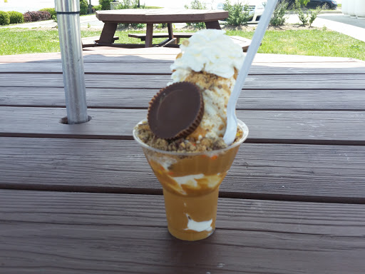 Ice Cream Shop «New Town Creamery», reviews and photos, 320 Fairfax Pike, Stephens City, VA 22655, USA