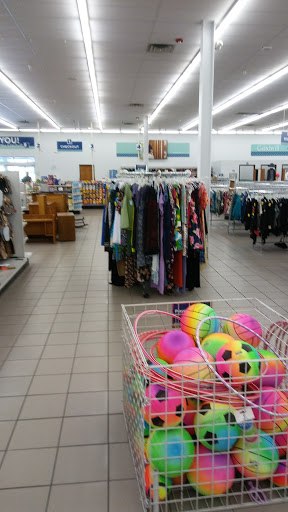 Thrift Store «Green Bay West Goodwill Retail Store & Training Center», reviews and photos