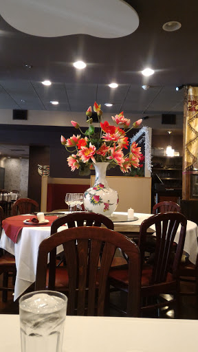 Chinese Restaurant «Golden Bowl», reviews and photos, 33 Rittenhouse Pl, Ardmore, PA 19003, USA