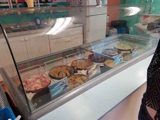 Ice Cream Shop «Ice Cream Fundaes», reviews and photos, 226 S Volusia Ave, Orange City, FL 32763, USA