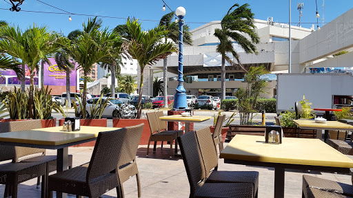 Restaurante Mextreme, Plaza Zócalo, Boulevard Kukulkan Km. 9.5, Zona Hotelera, 77500 Cancún, Q.R., México, Restaurantes o cafeterías | GRO