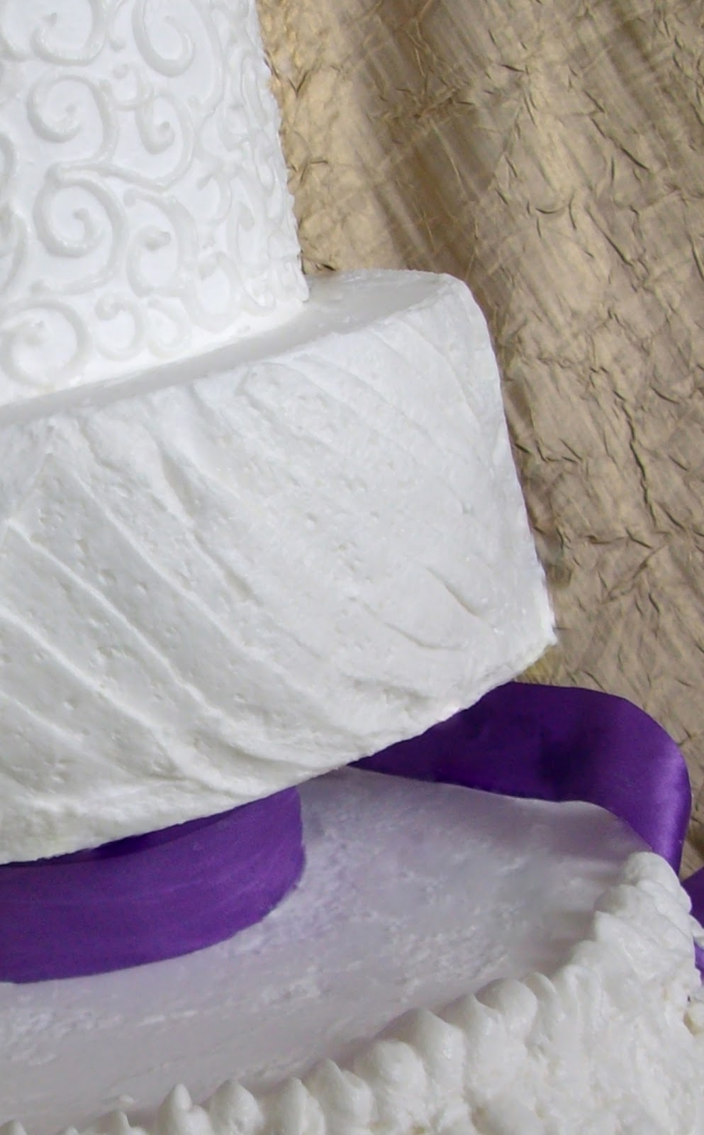 Autumn Wedding cake with Autumn Wedding cake with