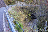 In der Schlucht hoch zum Piani di Clauzetto (670m). Westrampe.