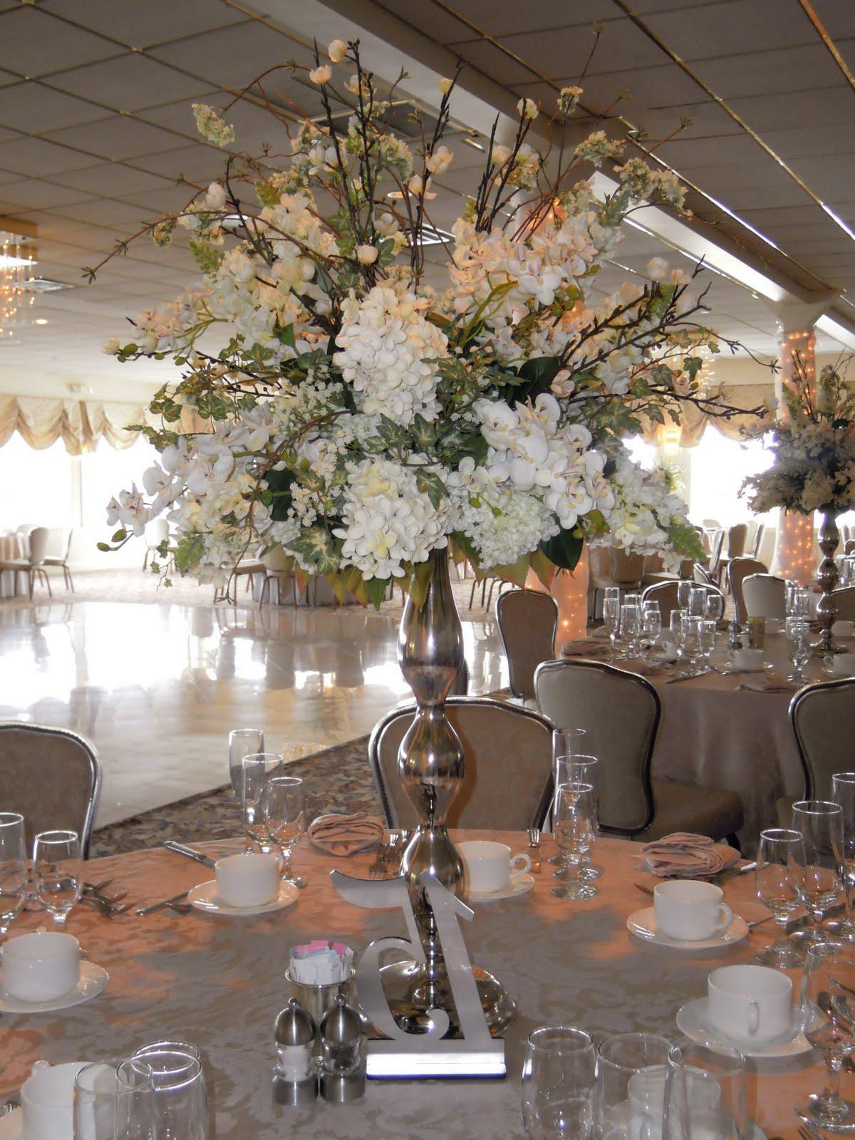 spring wedding centerpieces