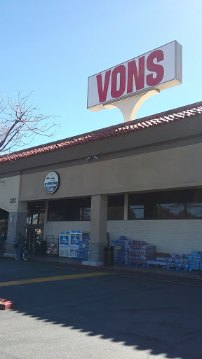 Grocery Store «Vons», reviews and photos, 1212 Beryl St, Redondo Beach, CA 90277, USA