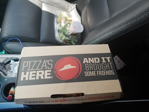 Pizza Restaurant «Pizza Hut», reviews and photos, 1319 N Pine St, DeRidder, LA 70634, USA