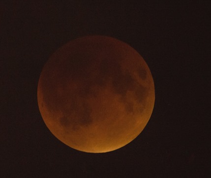 total-lunar-eclipse-sept-27-2015-DC-nasa-aubrey-gemignani-1