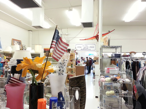 Thrift Store «Happy Dragon Thrift Shop», reviews and photos, 245 W Main St, Los Gatos, CA 95030, USA