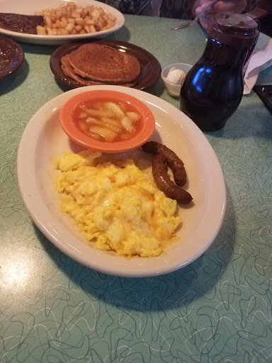 Breakfast Restaurant «Village Inn», reviews and photos, 1155 S Dobson Rd, Mesa, AZ 85202, USA