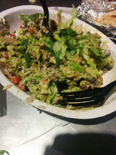 Mexican Restaurant «Chipotle Mexican Grill», reviews and photos, 170 Essex St, Lodi, NJ 07644, USA