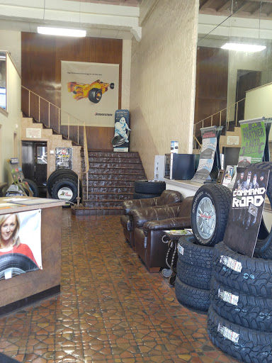 Tire Shop «Jeff Pohlman Tire & Auto Service», reviews and photos, 736 High St, Hamilton, OH 45011, USA