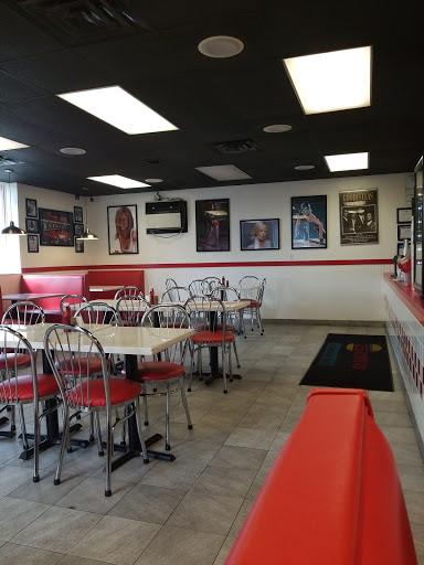 Hamburger Restaurant «25 Burgers», reviews and photos, 418 Fairfield Rd, Fairfield, NJ 07004, USA