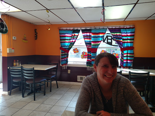 Mexican Restaurant «MexicanZingo Restaurant», reviews and photos, 104 Windermere Ave, Greenwood Lake, NY 10925, USA