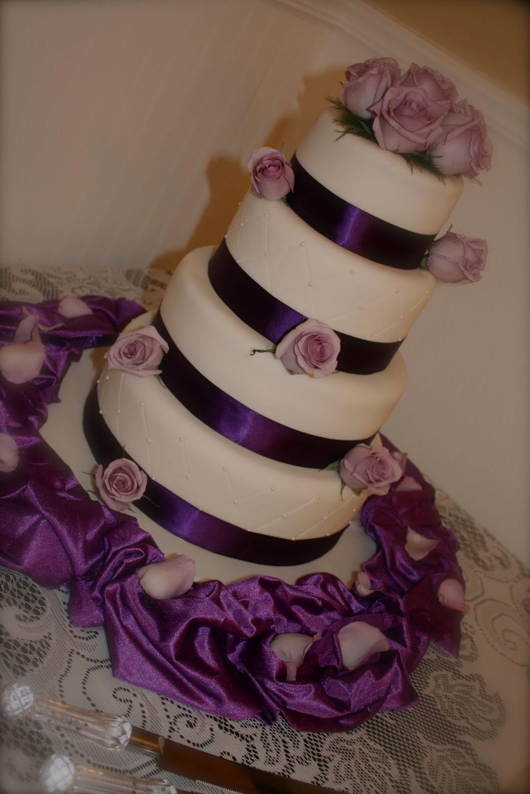 elegant purple wedding cakes