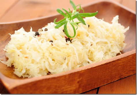 raw-vegan-fermented-cabbage-sauerkraut