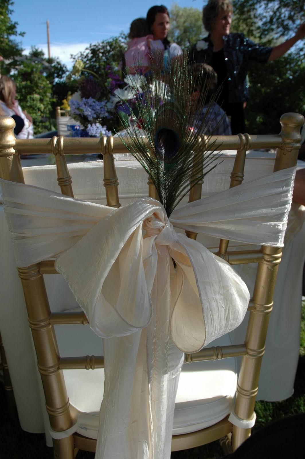 simple peacock wedding cake