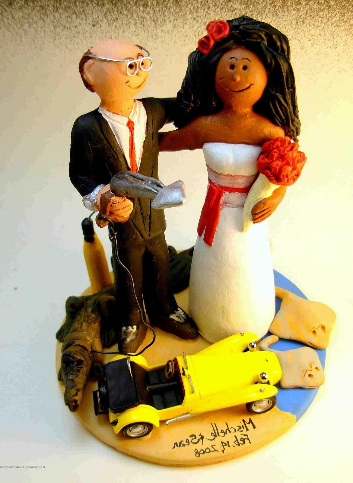wedding cake topper is a