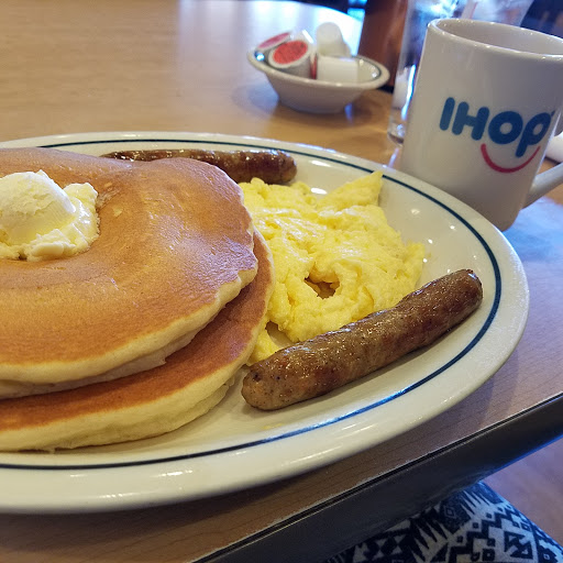 Restaurant «IHOP», reviews and photos, 339 Portion Rd, Ronkonkoma, NY 11779, USA