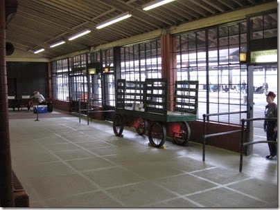 IMG_0775 Vestibule & Baggage Wagon at Union Station in Portland, Oregon on May 10, 2008