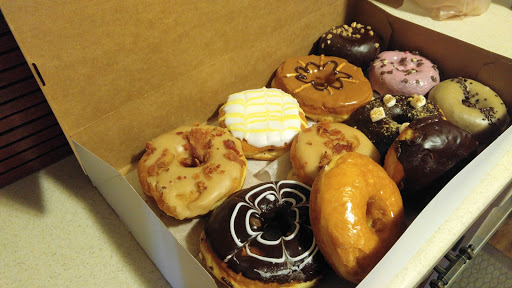 Donut Shop «Glazed Doughnuts», reviews and photos, 24 Wine St, Hampton, VA 23669, USA