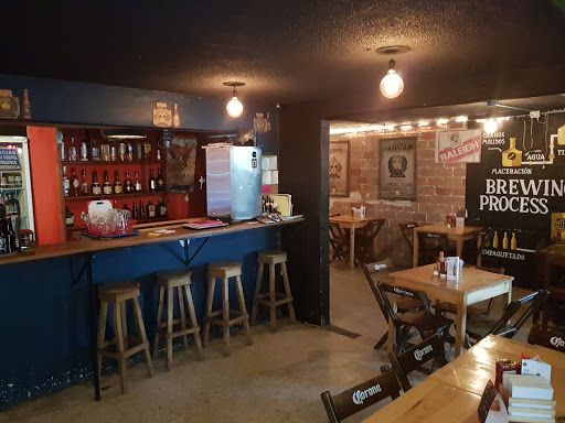 Mano Negra pub, COLONIA, 1- f, 3, IMSS, 43995 SAHAGUN, Hgo., México, Pub | HGO