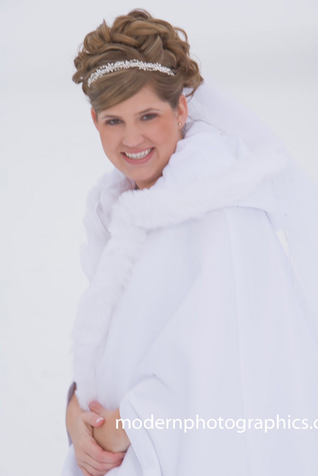 kh0235 Winter Wedding