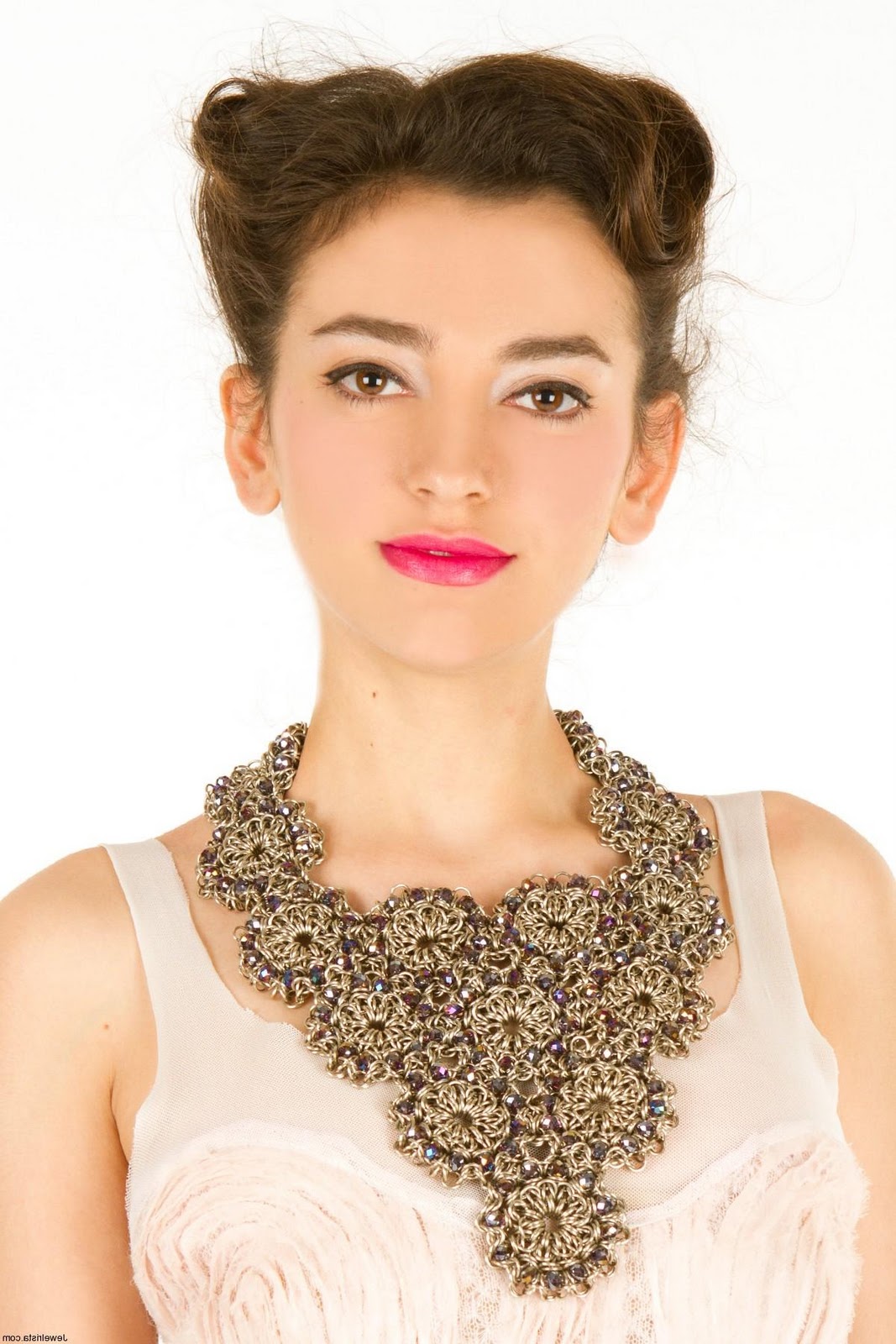 chainmaille bib necklace maria