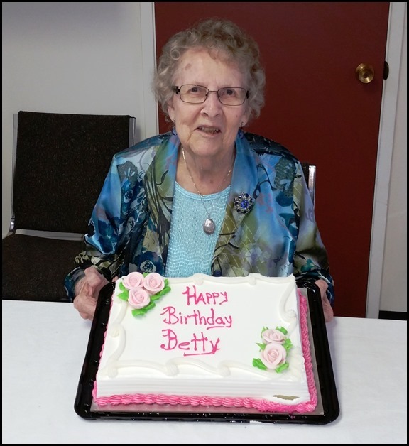 [Bettys-90th-Birthday_thumb41.jpg]