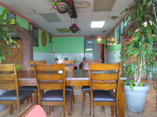 Restaurant «EL Gallo De Oro», reviews and photos, 11400 Harlem Ave, Worth, IL 60482, USA