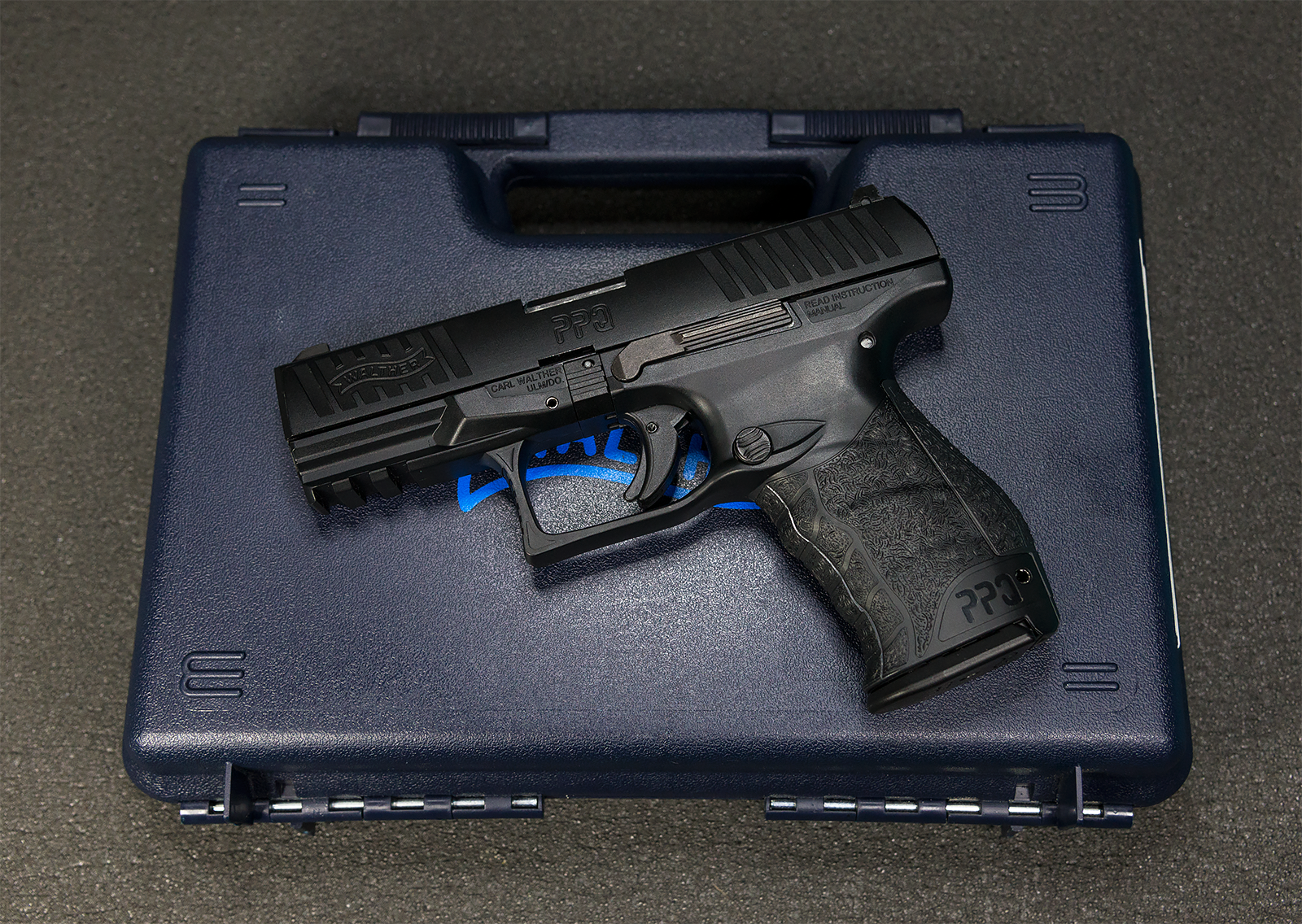 nx_walther_ppq_lhs_on_top_of_box.png