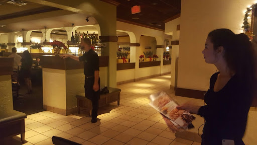 Italian Restaurant «Olive Garden», reviews and photos, 12870 S Cleveland Ave, Fort Myers, FL 33907, USA