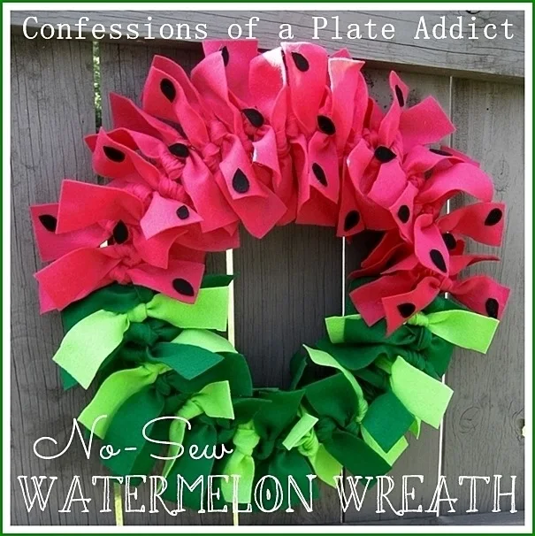 CONFESSIONS OF A PLATE ADDICT No-Sew Watermelon Wreath...Just Tie It!
