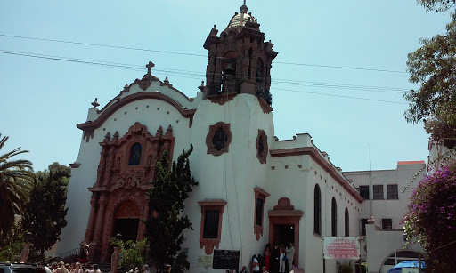 Iglesia Santa Teresita, Sierra Nevada No.750, Lomas de Chapultepec V Sección, CDMX, México, Iglesia católica | COL