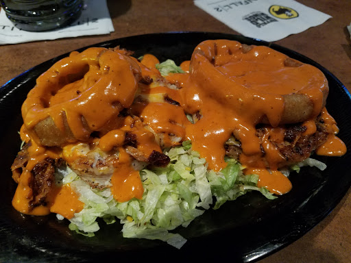 Chicken Wings Restaurant «Buffalo Wild Wings», reviews and photos, 3441 Valley Plaza Pkwy a, Fort Wright, KY 41017, USA