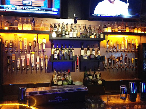 Bar «Dirty Bull Tavern», reviews and photos, 21797 Ventura Blvd, Woodland Hills, CA 91364, USA