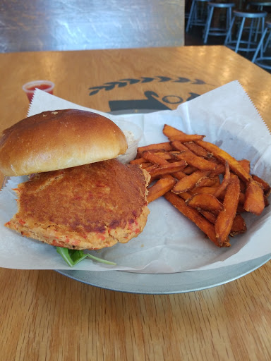 Hamburger Restaurant «Odd Fellas», reviews and photos, 101 E Main St, Lock Haven, PA 17745, USA