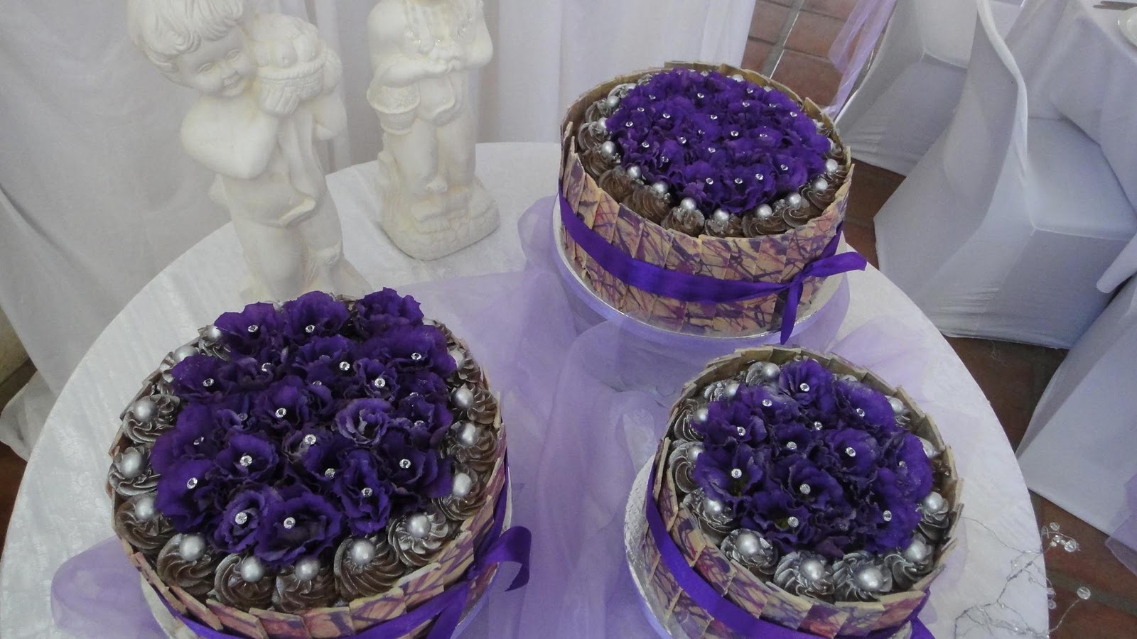 Elegant Wedding Cakes with
