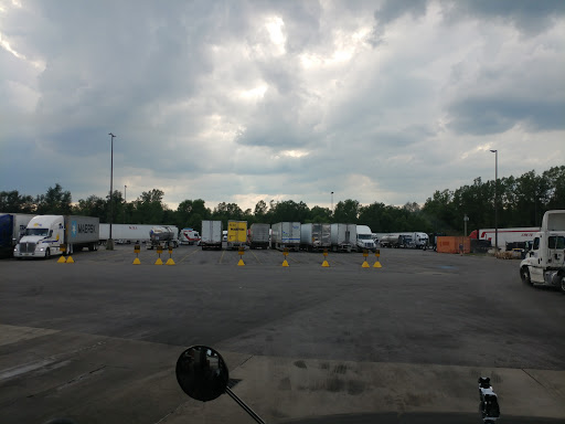 Truck Stop «Flying J Travel Plaza», reviews and photos, 8484 Allegheny Road, Corfu, NY 14036, USA