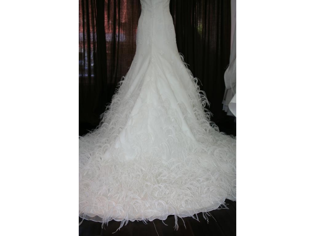 2011 pronovias wedding dresses