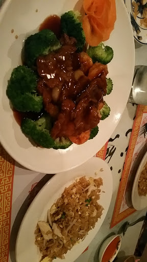 Restaurant «Da Chen Chinese Restaurant», reviews and photos, 848 Chester Pike, Prospect Park, PA 19076, USA