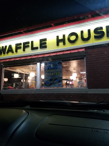 Breakfast Restaurant «Waffle House», reviews and photos, 7670 Starkey Rd, Seminole, FL 33777, USA