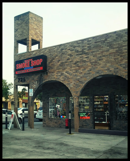 Tobacco Shop «Roupik Smoke Shop», reviews and photos, 725 S Glendale Ave, Glendale, CA 91205, USA