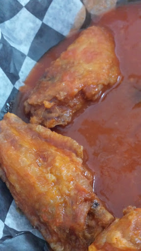 Chicken Wings Restaurant «The Wing Company», reviews and photos, 101 N Larkspur Dr, Palmyra, PA 17078, USA